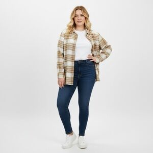 American Eagle Outfitters Plaid Button Down Shirt‎
